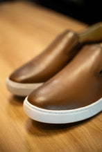 Carregar imagem no visualizador da galeria, SLIP MARROM FUMEX