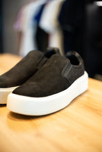 Carregar imagem no visualizador da galeria, SLIP PRETO NOBUCK