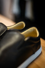 Carregar imagem no visualizador da galeria, SLIP PRETO FLOATER