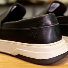 Carregar imagem no visualizador da galeria, SLIP ON BROOKLIN PRETO AV4MEN