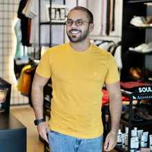 Carregar imagem no visualizador da galeria, T-shirt Acostamento Basic Amarelo Malta