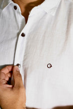 Carregar imagem no visualizador da galeria, Camisa Curta Flamê Branca
