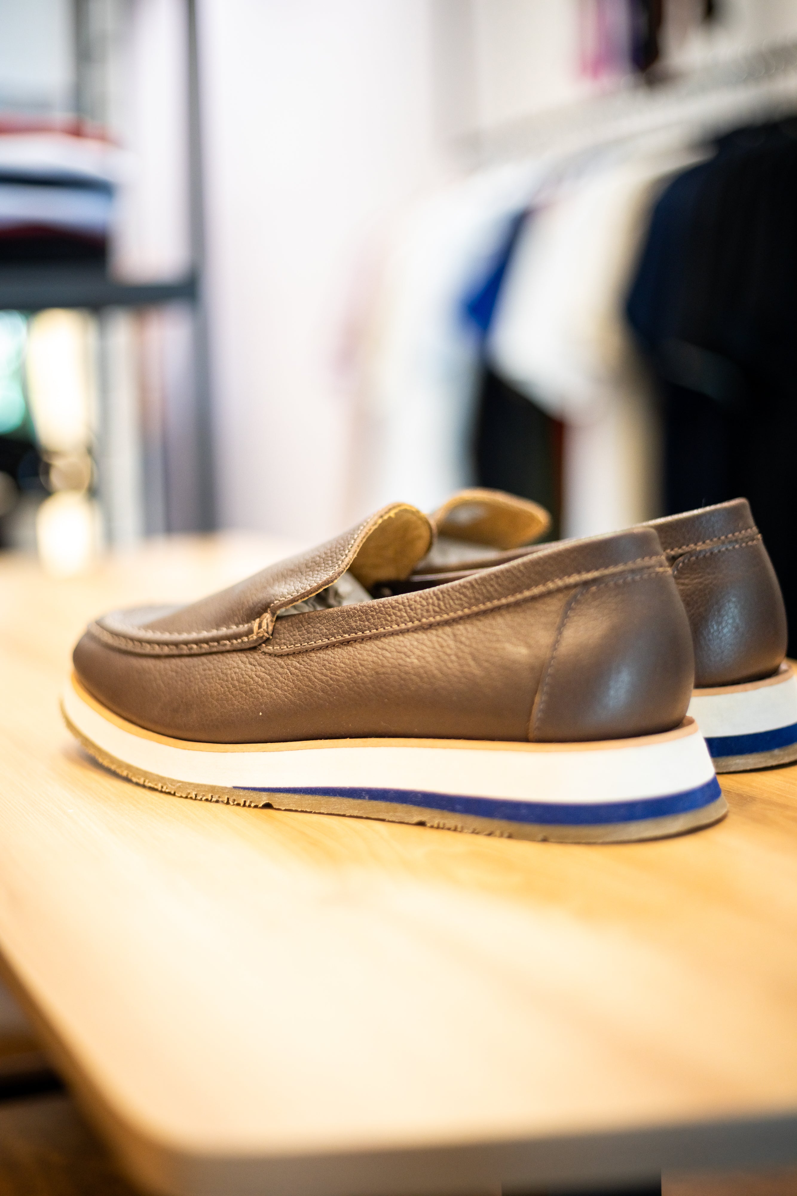 LOAFER SPORT CAFÉ