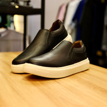 Carregar imagem no visualizador da galeria, SLIP ON VINTAGE PRETO NATURAL
