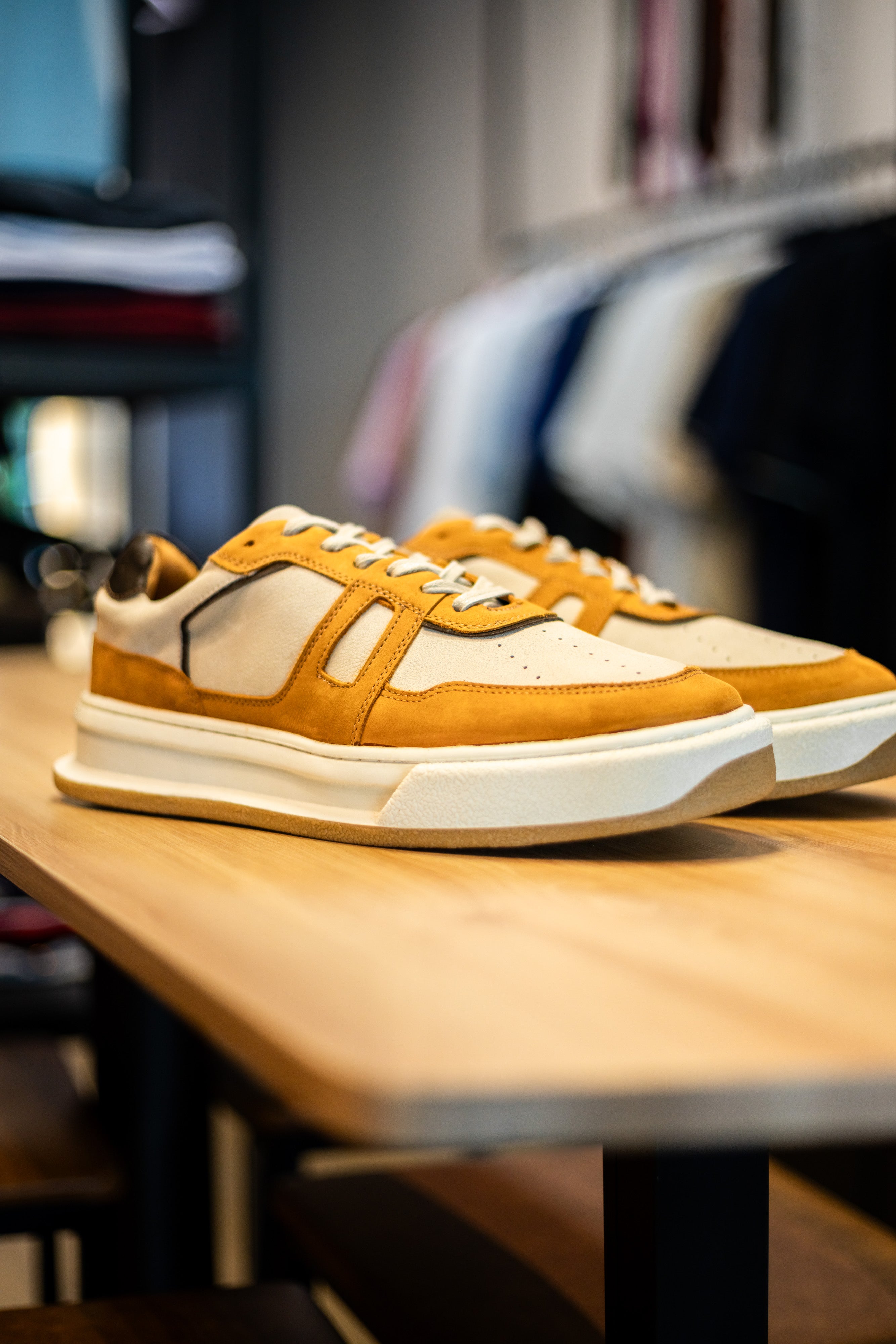 SNEAKER ELEMENTO AMARELO CAFÉ