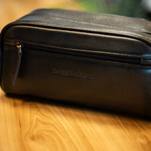 Carregar imagem no visualizador da galeria, NECESSAIRE DUPLA PRETA
