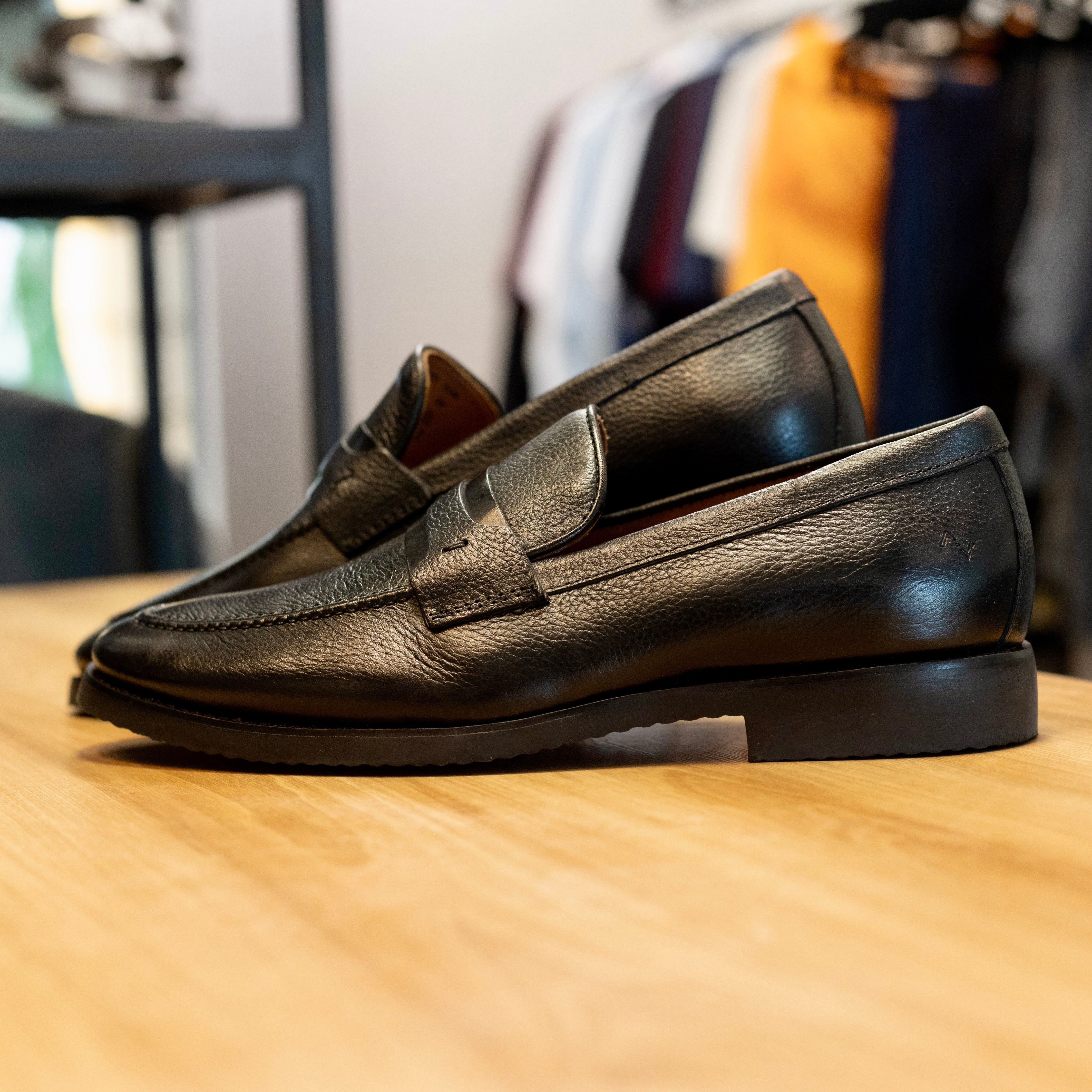 LOAFER AV4MEN PRETO FLOATER