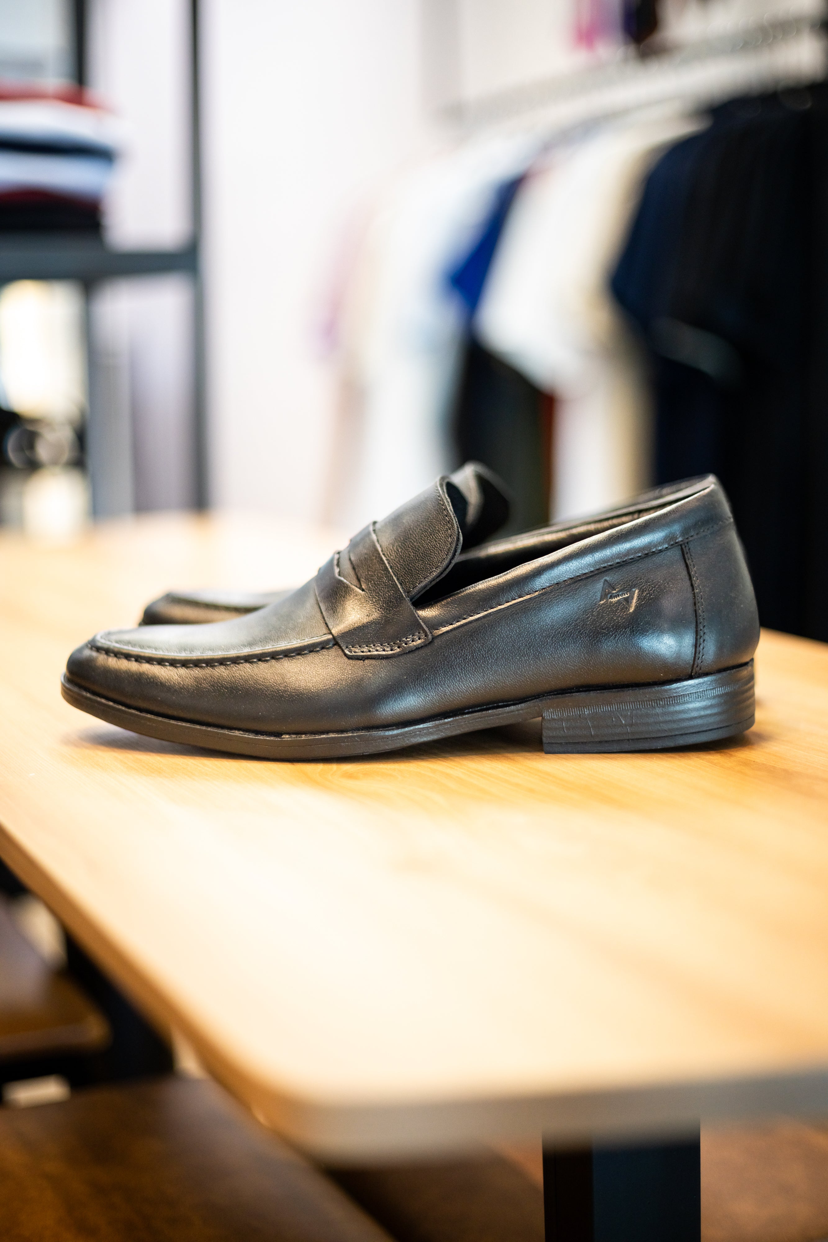 LOAFER GENEBRA PRETO