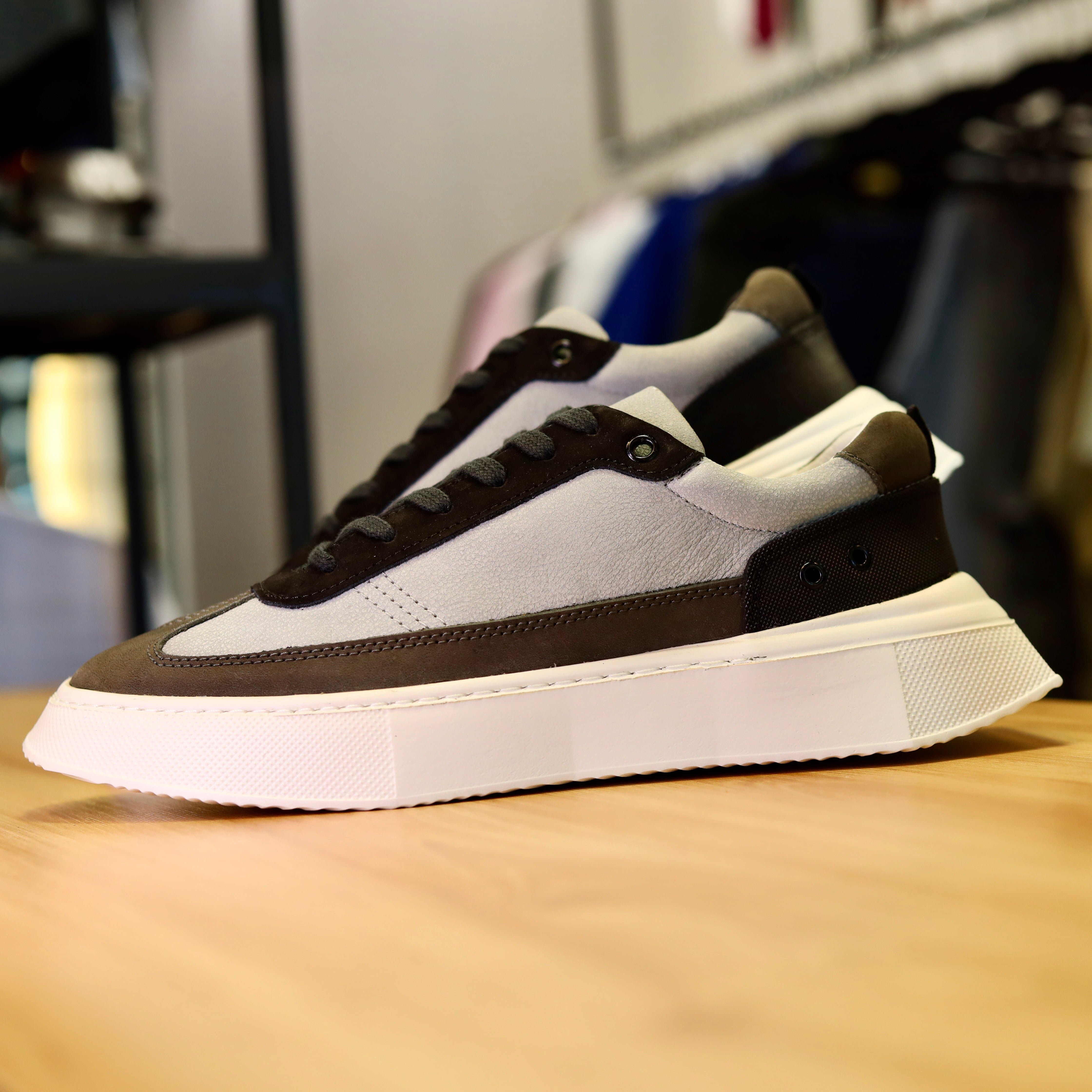 Sneaker Alpes Cinza-Preto