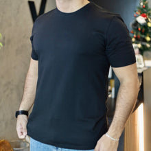 Carregar imagem no visualizador da galeria, T-shirt Soul Touch Pima Preta
