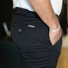 Carregar imagem no visualizador da galeria, Calça Zatrick Moletom Preta

