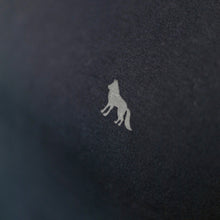 Carregar imagem no visualizador da galeria, T-shirt Acostamento Pima Preta
